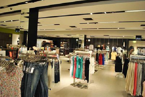 昌宁商场里的店面怎么装修？